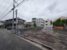 【東京都/杉並区和泉】杉並区和泉2丁目　A区画 現地：全2棟/写真左側