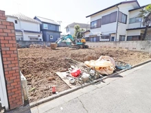 【東京都/世田谷区祖師谷】世田谷区祖師谷5丁目 土地 B区画 現地：全2区画／写真右側