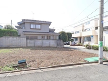 【東京都/杉並区下高井戸】杉並区下高井戸3丁目　1号地 前面道路：全2区画　1号地は右手