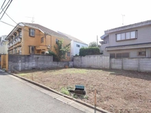 【東京都/杉並区下高井戸】杉並区下高井戸3丁目　2号地 現地：全2区画　2号地は左手