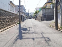 【神奈川県/横浜市磯子区中原】横浜市磯子区中原4丁目 売地 前面道路