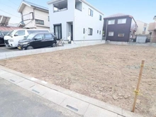 【埼玉県/三郷市高州】三郷市高洲3丁目　土地　1号地 現地：全3区画／対象地手前側