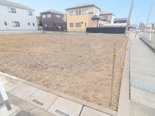 【埼玉県/三郷市高州】三郷市高洲3丁目　土地　3号地 現地：全3区画／対象地手前側