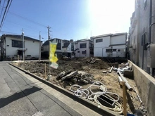 【東京都/江戸川区松江】江戸川区松江2丁目　2号棟 現地：全4棟現場写真中央2号棟