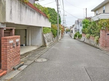【東京都/多摩市桜ヶ丘】多摩市桜ケ丘一丁目売地 前面道路