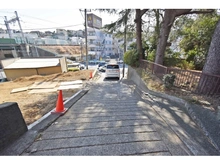 【神奈川県/横浜市南区六ツ川】南区六ツ川1丁目　売地 前面道路