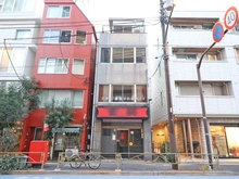 【東京都/文京区白山】文京区白山一丁目土地 現地（古家あり）：写真中央