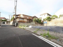 【神奈川県/横浜市鶴見区梶山】鶴見区梶山2丁目　売地　B区画 前面道路