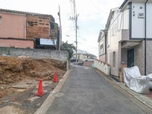 【神奈川県/横浜市鶴見区東寺尾】鶴見区東寺尾2丁目売地　1区画 前面道路