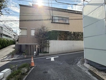 【東京都/港区南青山】港区南青山4丁目　売地 前面道路：※解体工事中