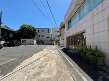 【東京都/港区南青山】港区南青山二丁目売地 敷地（通り道）