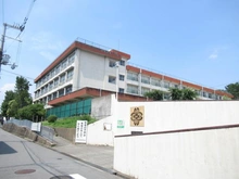 【大阪府/豊中市長興寺北】豊中市長興寺北三丁目　売土地 豊中市立緑地小学校（現地より約600m）：