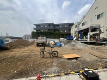 【東京都/大田区鵜の木】大田区鵜の木1丁目土地no.5 現地：全5棟／手前側