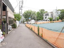 【東京都/港区高輪】港区高輪三丁目土地 前面道路