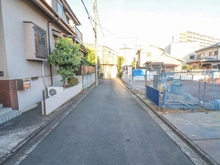 【埼玉県/さいたま市浦和区前地】さいたま市浦和区前地1丁目　売地 前面道路