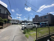 【埼玉県/所沢市東町】所沢市東町　土地 現地（古家あり）：右側通路部分
+前面道路
