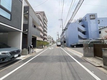 【東京都/板橋区大谷口北町】板橋区大谷口北町 土地 前面道路（物件：右手）