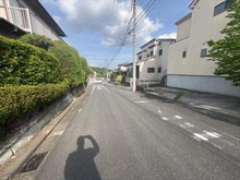 【神奈川県/横浜市栄区本郷台】横浜市栄区本郷台5丁目 土地 北側　道路１（２０２６．４撮影）