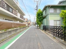 【東京都/世田谷区世田谷】世田谷区世田谷1丁目 土地 前面道路（２０２６年４月撮影）