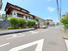 【神奈川県/横浜市青葉区榎が丘】横浜市青葉区榎が丘 土地 前面道路（２０２６年５月撮影）
