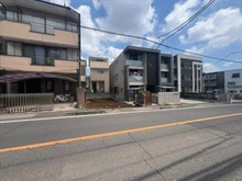 【埼玉県/さいたま市中央区鈴谷】さいたま市中央区鈴谷7丁目 土地 現地：前面道路含む現地