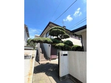 【東京都/世田谷区東玉川】東京都世田谷区東玉川1丁目 土地 現地：閑静な住宅街に佇む、約249.09m2（約75.34坪)のゆとりある売地。