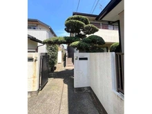 【東京都/世田谷区東玉川】東京都世田谷区東玉川1丁目 土地 道路から奥まった、プライバシー性の高い敷地です。