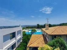 【兵庫県/芦屋市朝日ケ丘町】兵庫県芦屋市朝日ケ丘町 土地 敷地南東側は高台のため陽当り・眺望良好(既存建物2階より)。朝日ケ丘公園水泳プール北西側区画です。