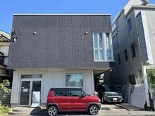 【東京都/練馬区東大泉】東京都練馬区東大泉5丁目 土地 現地：土地面積は198.34平米(約59.99坪)。お好きなハウスメーカー・工務店で建築いただけます。