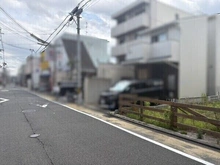 【京都府/京都市上京区大宮通寺之内上る3丁目】京都府京都市上京区大宮通寺之内上る3丁目筋違橋町 土地 周囲には既に建物が建っているため、採光状況や窓の位置などを考慮したプランニングが可能です。
