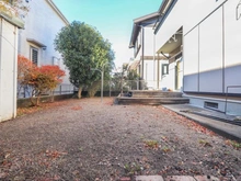 【千葉県/松戸市新松戸】松戸市新松戸5丁目 土地 庭　ガーデニング・家庭菜園・お子様の遊び場等さまざまな使い方ができます。