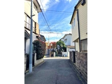 【東京都/狛江市中和泉】狛江市中和泉2丁目 土地 周辺は閑静な住宅街です。