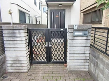 【東京都/国分寺市高木町】国分寺市高木町1丁目 土地 周辺はコンビニやスーパー、公園が揃っており、子育て世代に嬉しい環境です