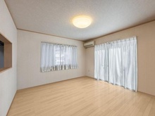 【東京都/町田市成瀬台】成瀬台2丁目戸建 LD※空室リフォームCG画像です。リフォーム工事費用は価格に含まれません。現況引渡し
