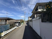 【神奈川県/横浜市南区中里】横浜市南区中里4丁目　戸建 西側前面道路