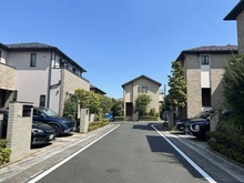 【神奈川県/川崎市宮前区宮崎】川崎市宮前区宮崎4丁目　戸建 東側より撮影