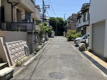 【大阪府/吹田市千里山西】吹田市千里山西6丁目　戸建 東側前面道路（幅員約4.7ｍ）