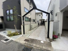 【兵庫県/西宮市神園町】西宮市神園町　中古戸建 門扉に続く路地状通路