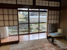 【京都府/京都市山科区大塚元屋敷町】【和風邸宅】山科区大塚元屋敷町 １階東側和室約8.0帖＋縁側※家具・備品等は価格に含まれません