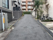 【東京都/目黒区下目黒】目黒区下目黒4丁目 中古一戸建て 前面道路