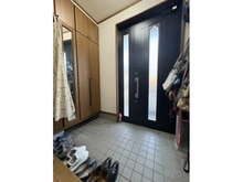 【埼玉県/さいたま市南区大字太田窪】さいたま市南区大字太田窪　戸建 玄関