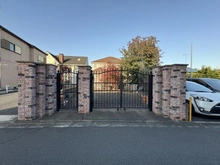 【埼玉県/志木市柏町】志木市柏町3丁目　戸建 アプローチ