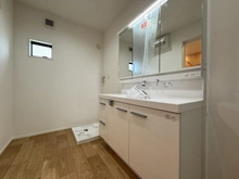 【東京都/杉並区本天沼】杉並区本天沼三丁目　戸建て 洗面室