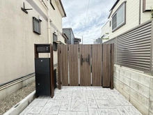 【東京都/杉並区本天沼】杉並区本天沼三丁目　戸建て 門扉