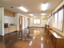 【神奈川県/相模原市中央区田名塩田】相模原市中央区田名塩田3丁目 店舗併用住宅 1階・事務所