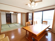 【神奈川県/相模原市中央区田名塩田】相模原市中央区田名塩田3丁目 店舗併用住宅 リビング・ダイニング