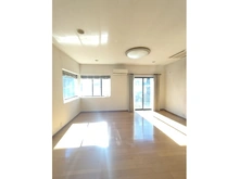【東京都/町田市三輪緑山】町田市三輪緑山1丁目　戸建 リビング・ダイニング