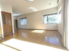 【東京都/町田市三輪緑山】町田市三輪緑山1丁目　戸建 リビング