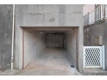 【神奈川県/横浜市港南区笹下】横浜市港南区笹下5丁目　戸建 駐車場