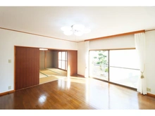 【神奈川県/横浜市磯子区杉田】磯子区杉田9丁目　中古戸建 リビング